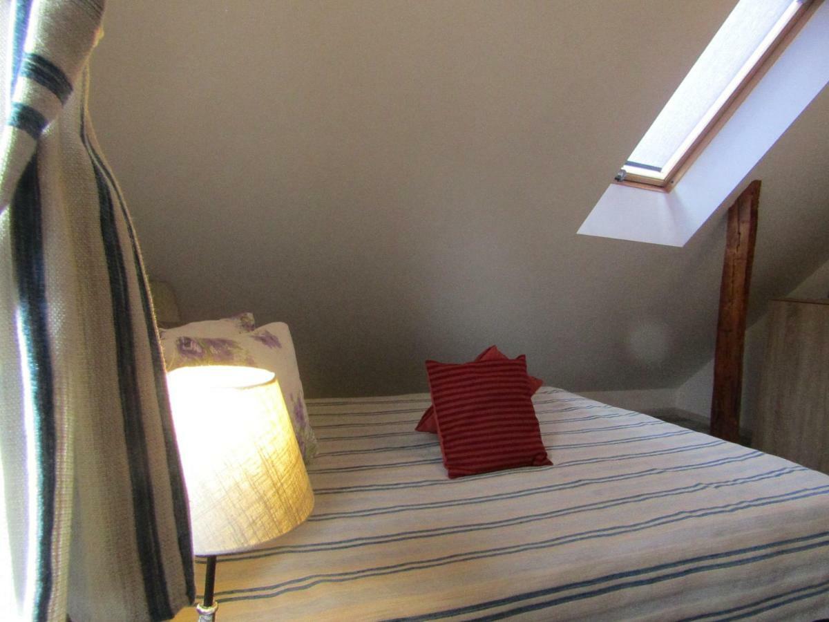 Blue House Hotel Brasov Bagian luar foto